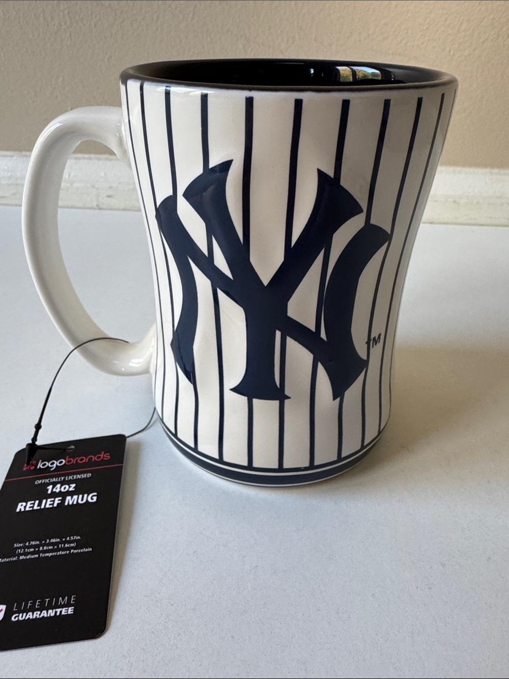 Tervis White and Navy NY Yankees Pinstripe T2 Stainless Tumbler and Mug Set - Picture 12 of 16